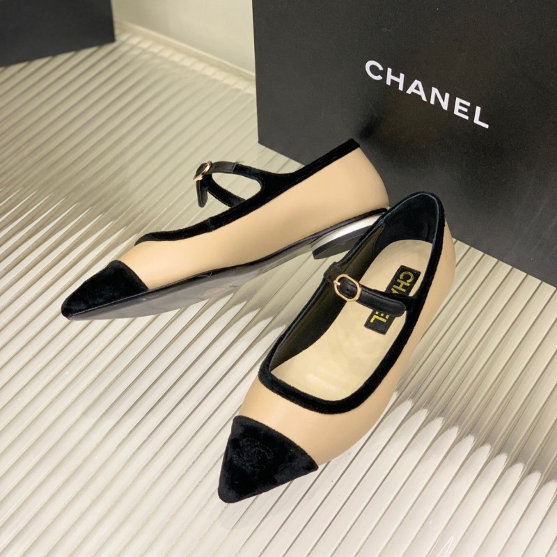 Chanel Flat