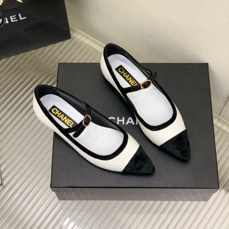 Chanel Flat