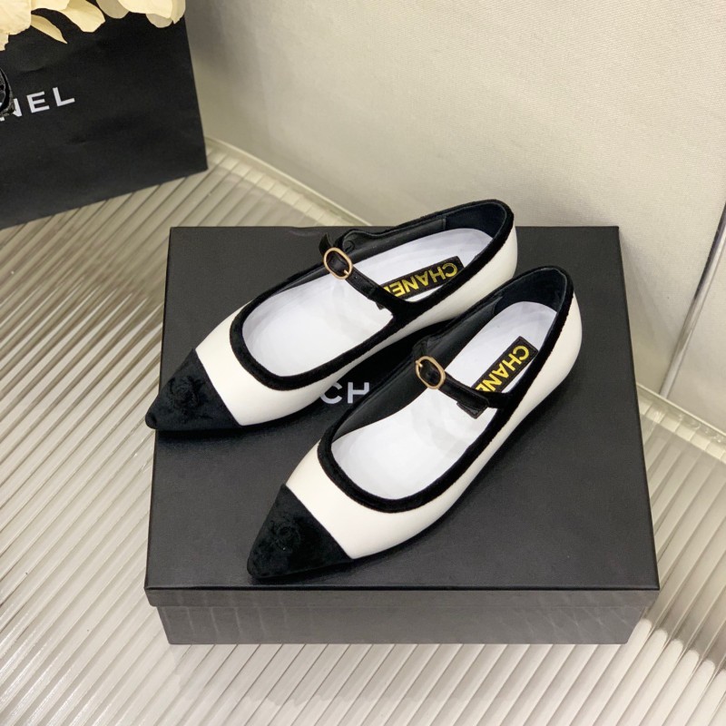 Chanel Flat