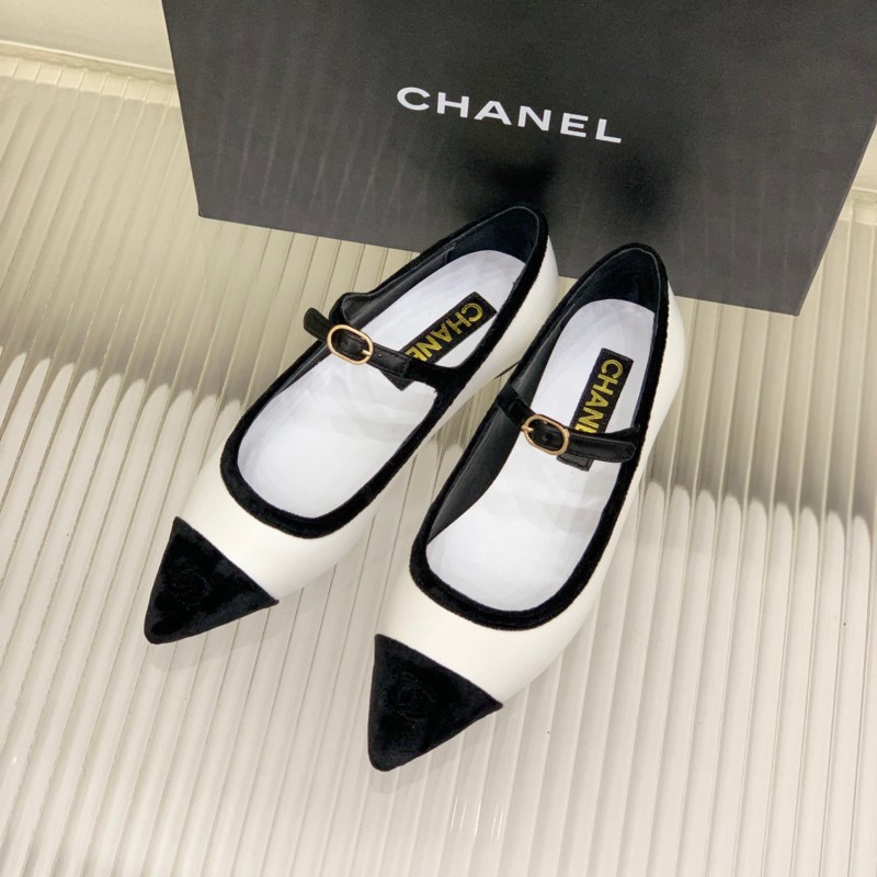 Chanel Flat