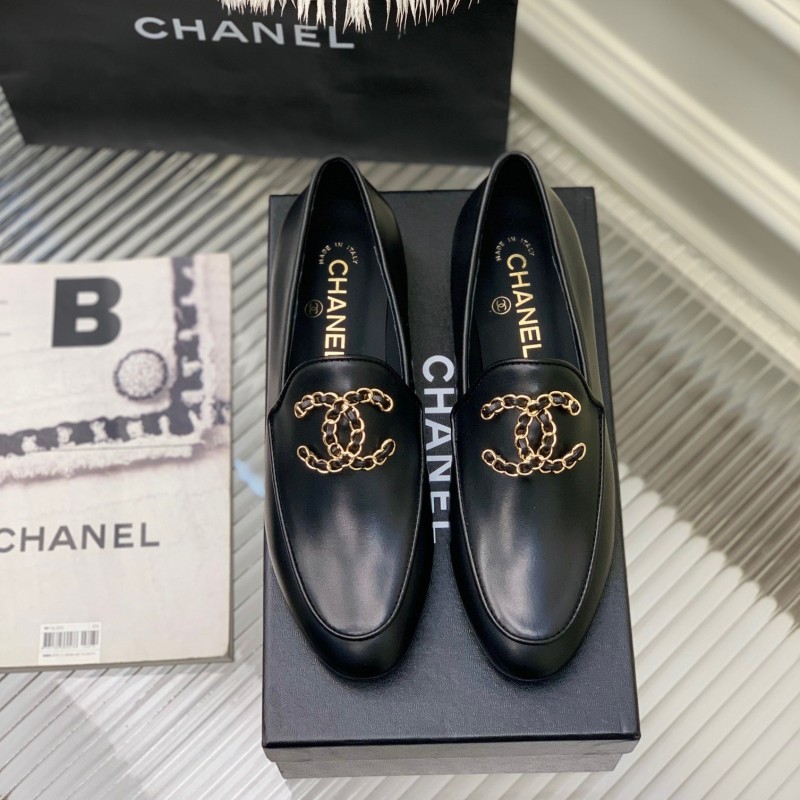 Chanel Flat