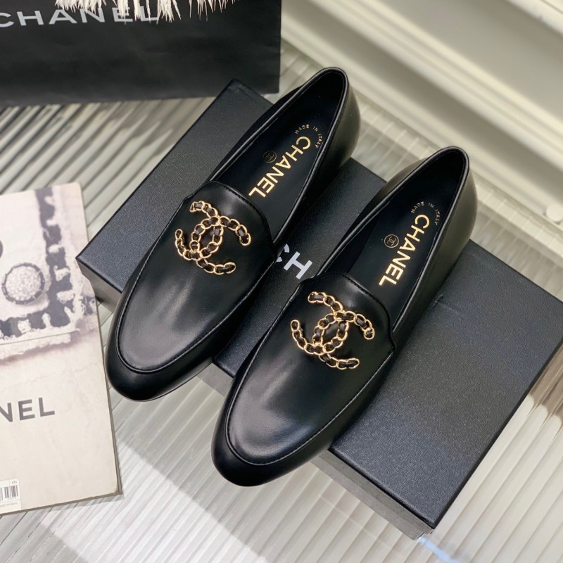 Chanel Flat