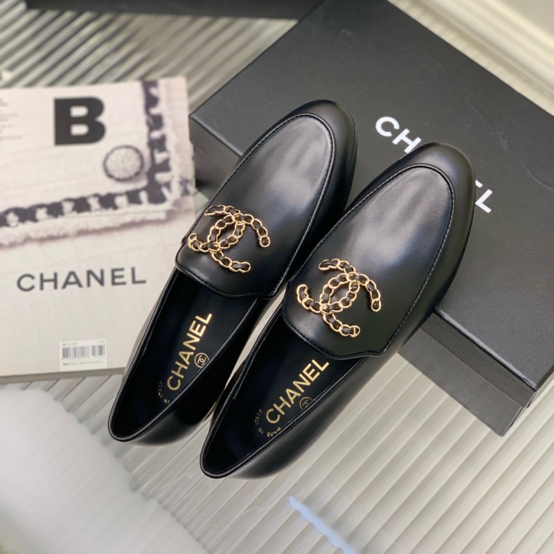 Chanel Flat