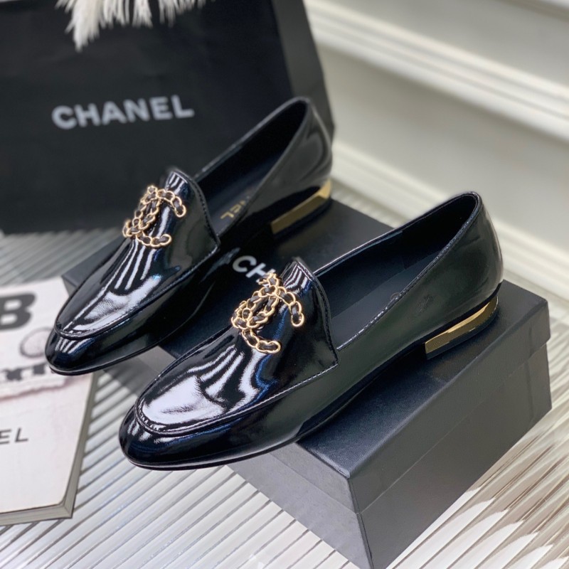 Chanel Flat