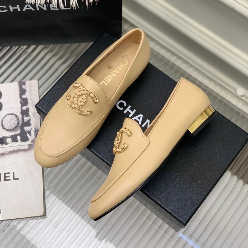 Chanel Flat