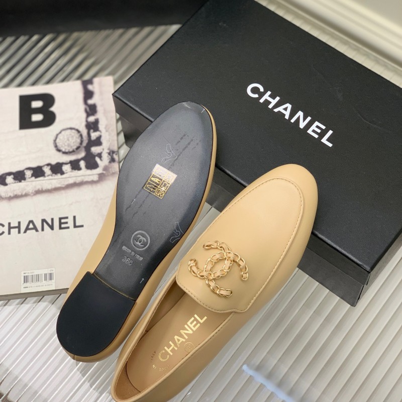 Chanel Flat