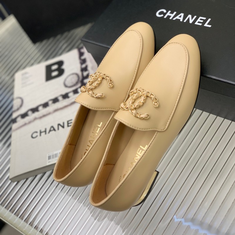 Chanel Flat