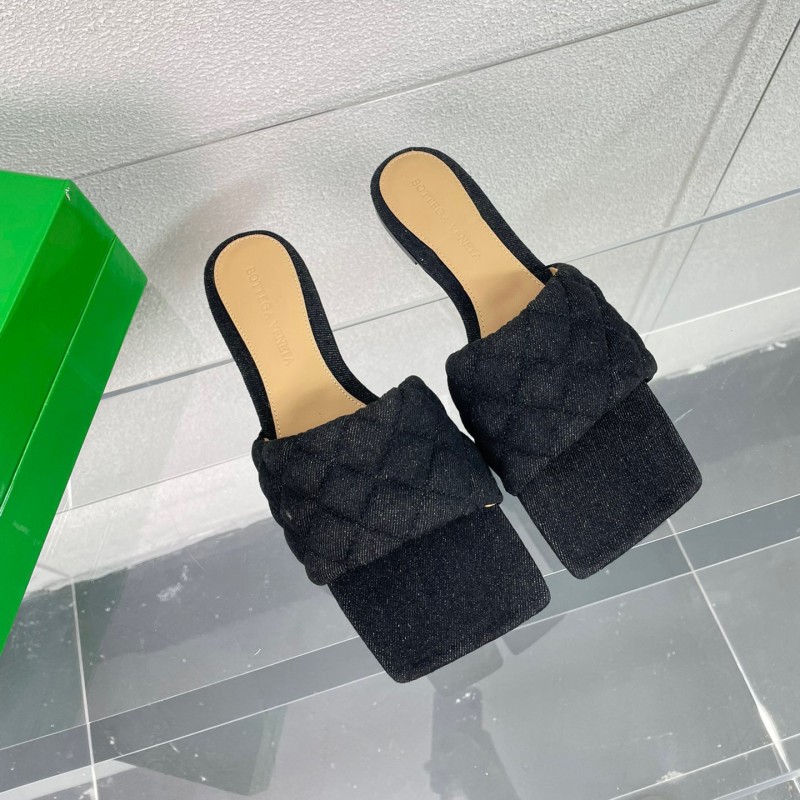 Bottega Veneta Flat