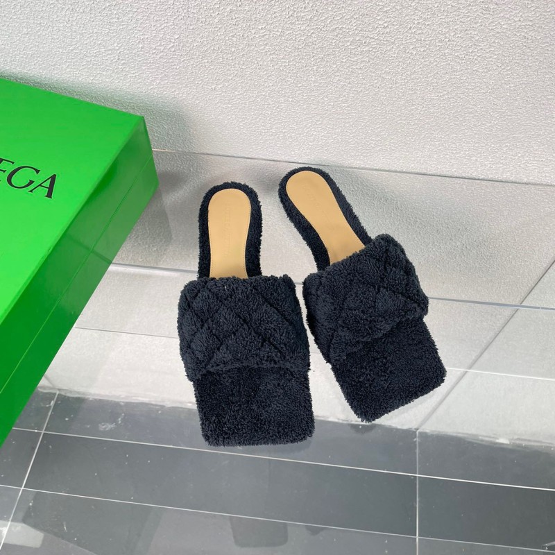 Bottega Veneta Flat