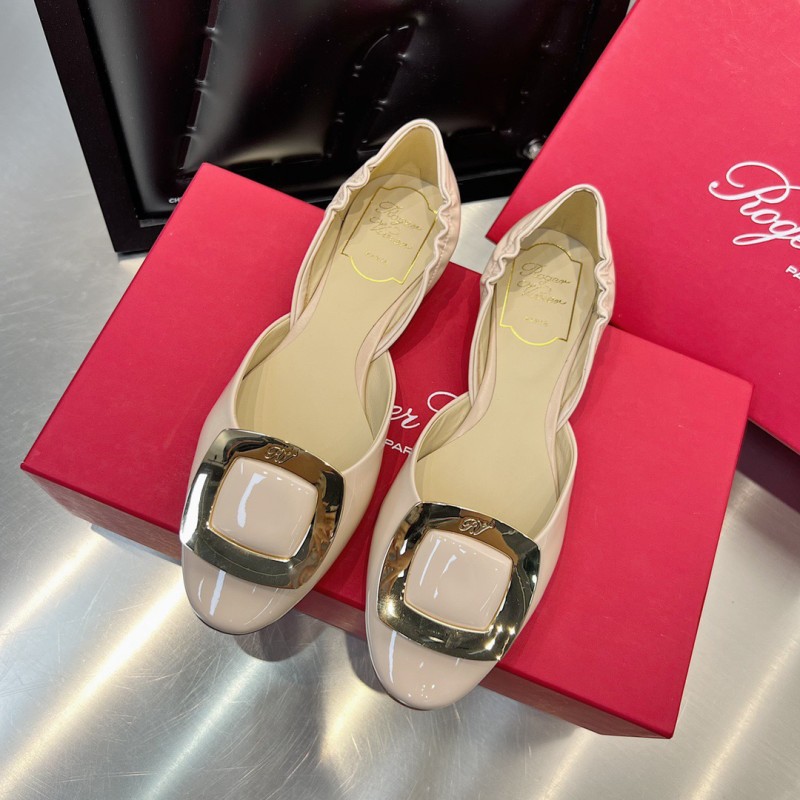 Roger Vivier Flat