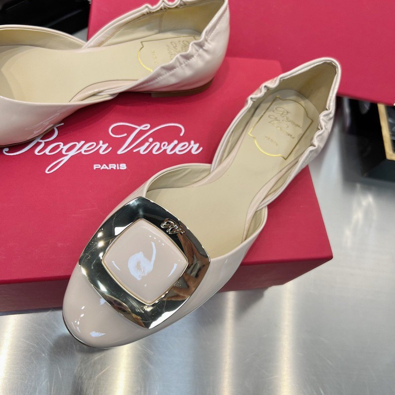 Roger Vivier Flat