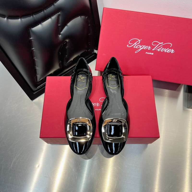 Roger Vivier Flat