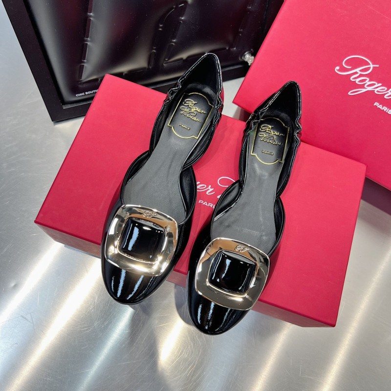 Roger Vivier Flat