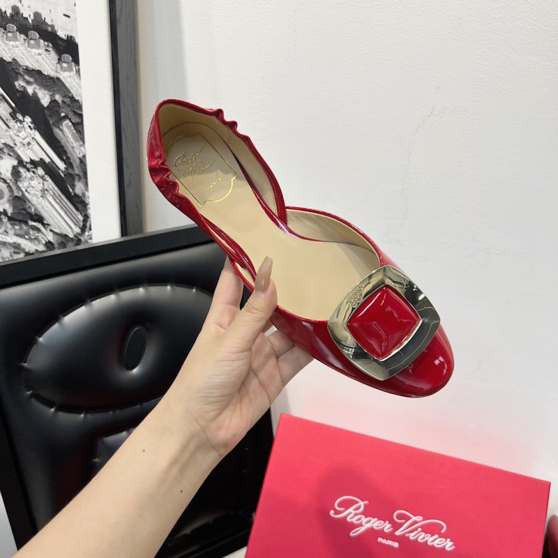 Roger Vivier Flat