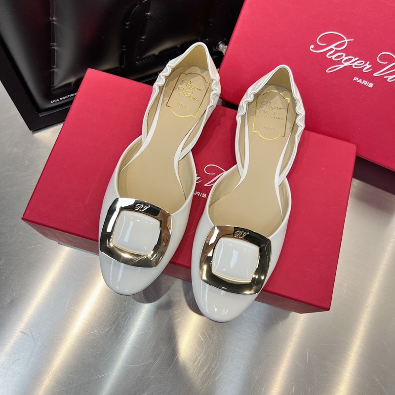 Roger Vivier Flat