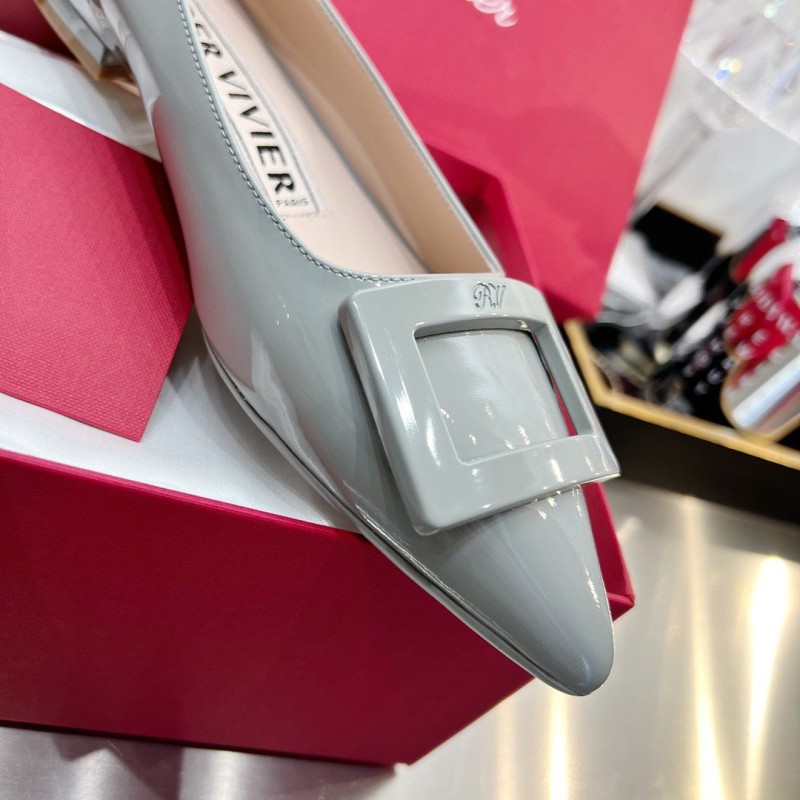 Roger Vivier Flat