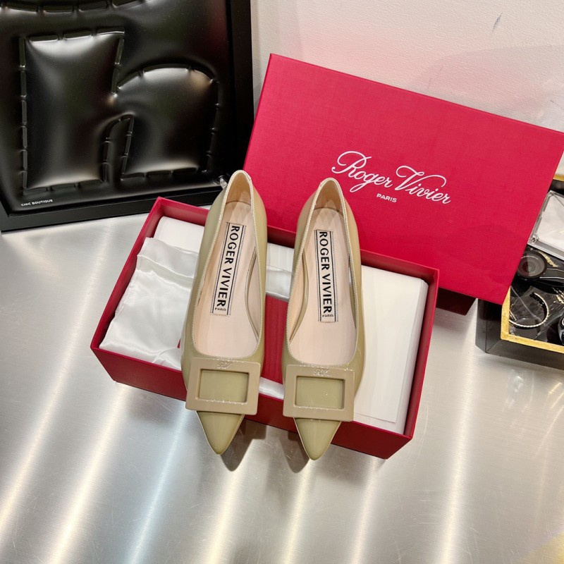 Roger Vivier Flat