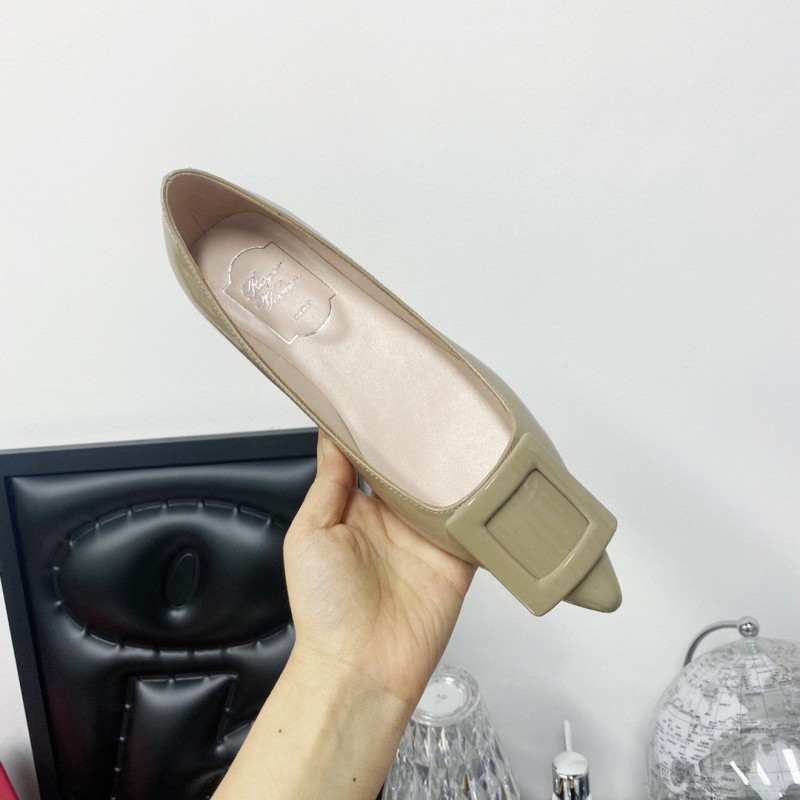 Roger Vivier VivintheCity Flat / Heels