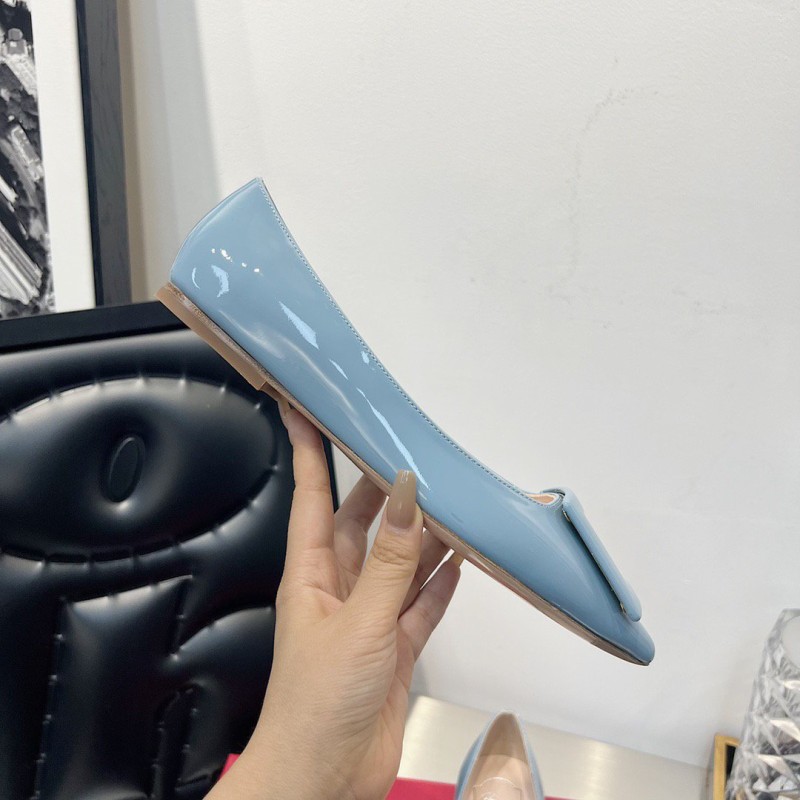 Roger Vivier VivintheCity Flat / Heels