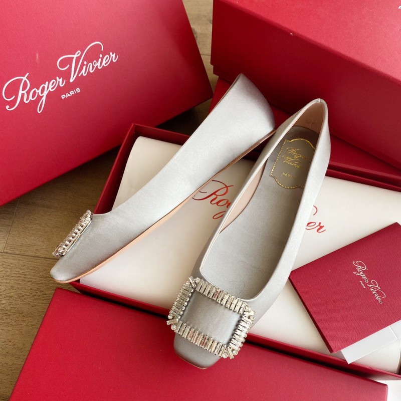 Roger Vivier Flat