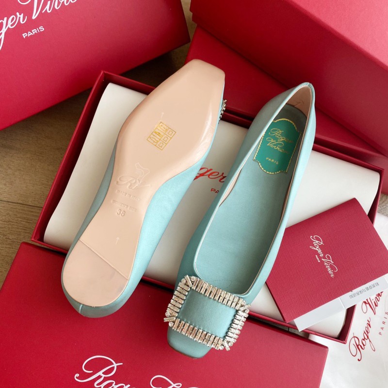 Roger Vivier Flat