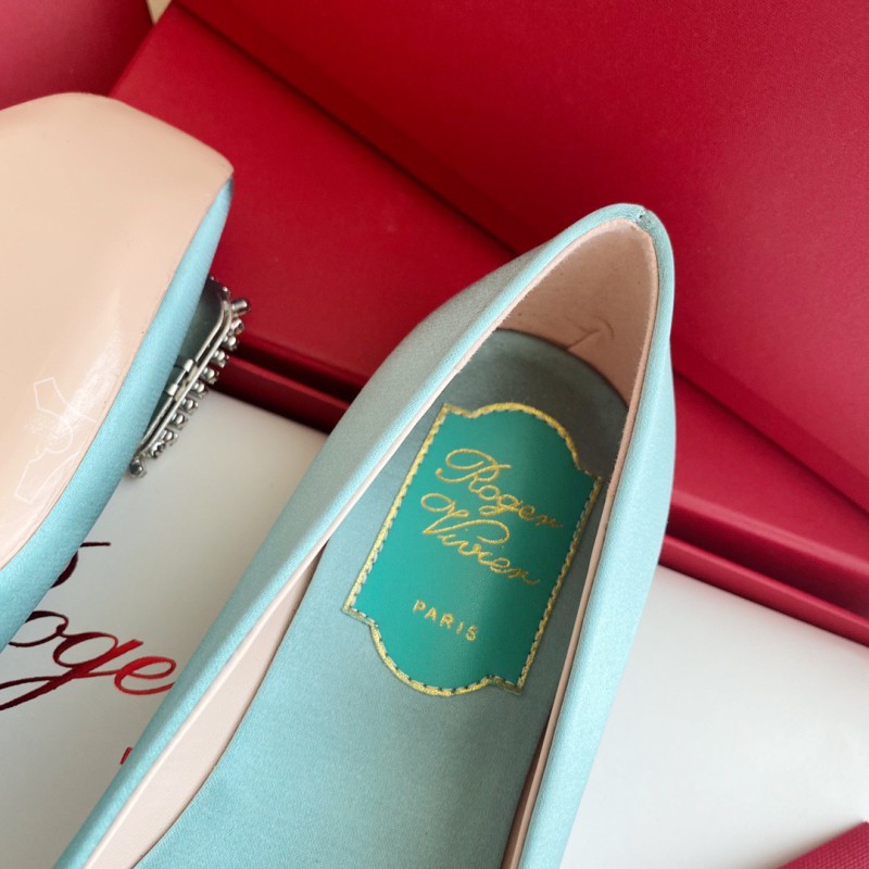 Roger Vivier Flat