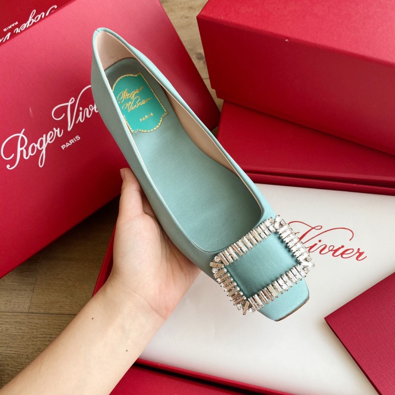 Roger Vivier Flat