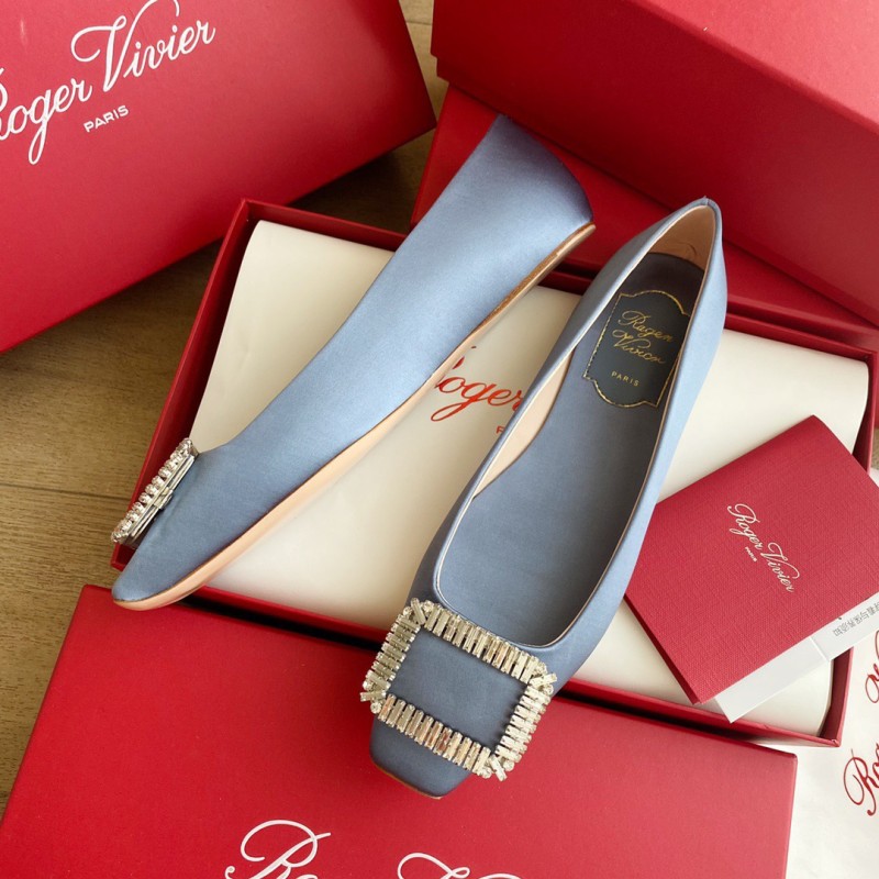 Roger Vivier Flat