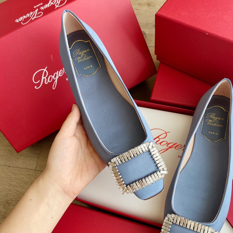 Roger Vivier Flat