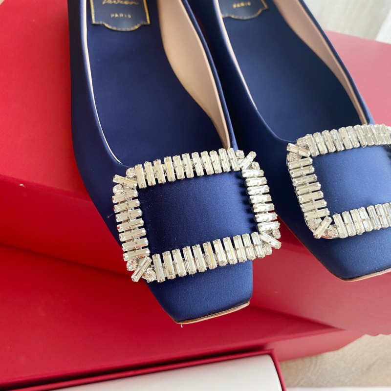 Roger Vivier Flat