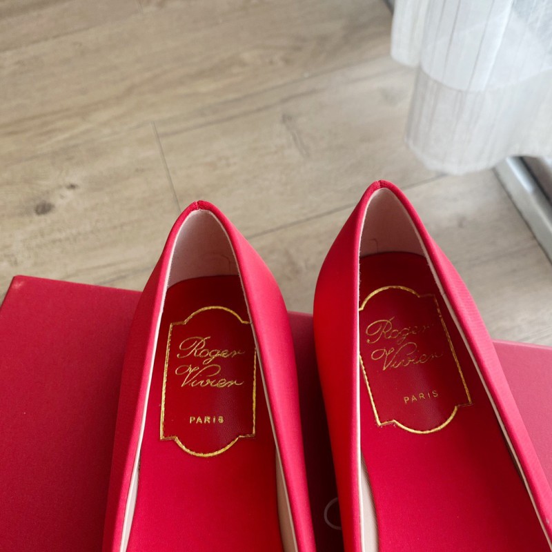 Roger Vivier Flat