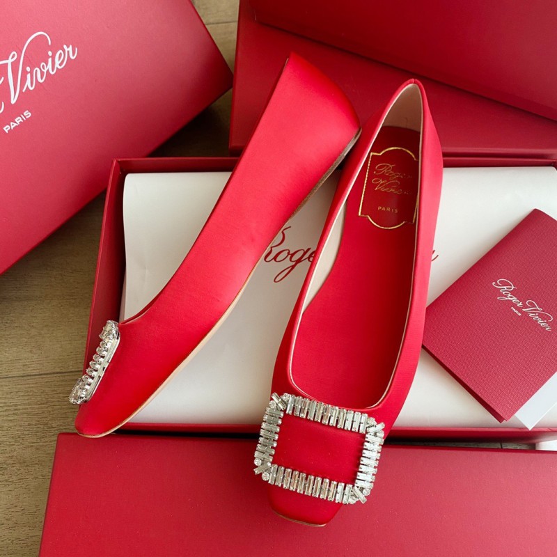 Roger Vivier Flat