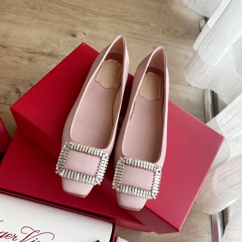 Roger Vivier Flat