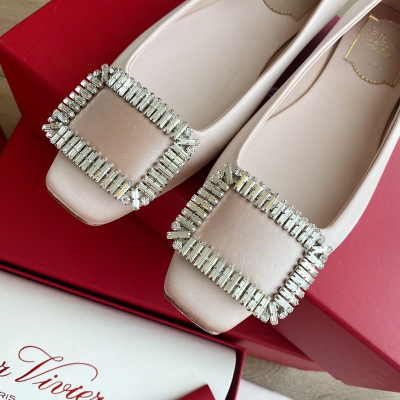 Roger Vivier Flat