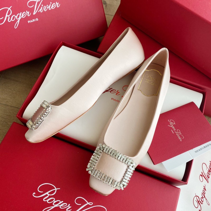 Roger Vivier Flat