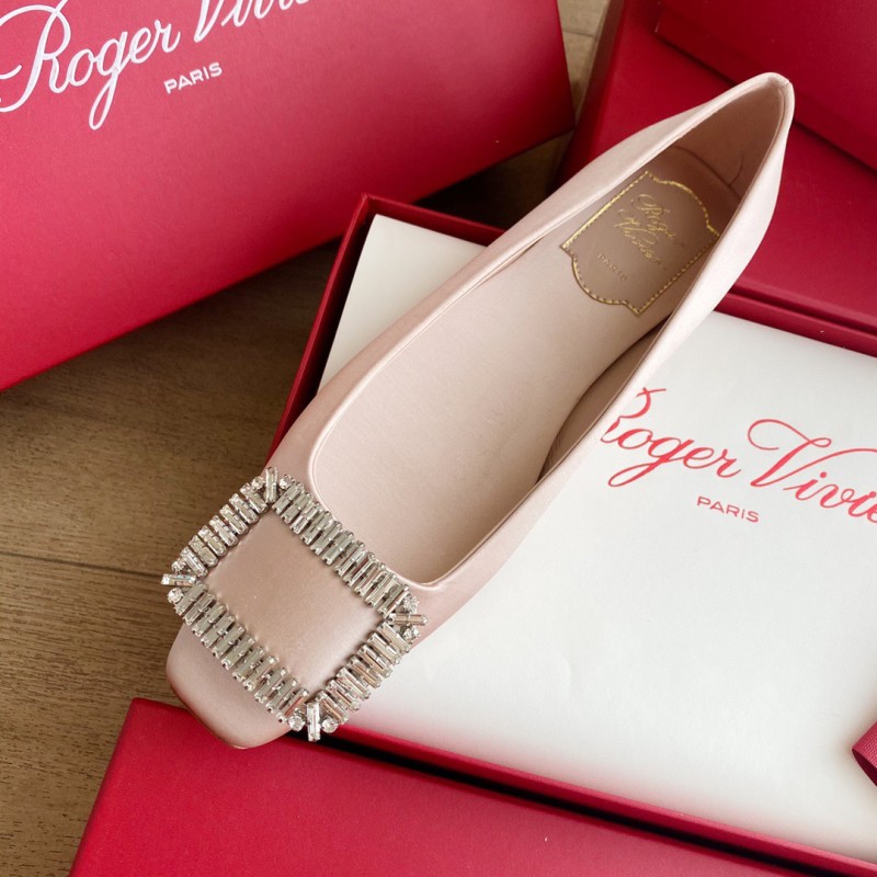 Roger Vivier Flat