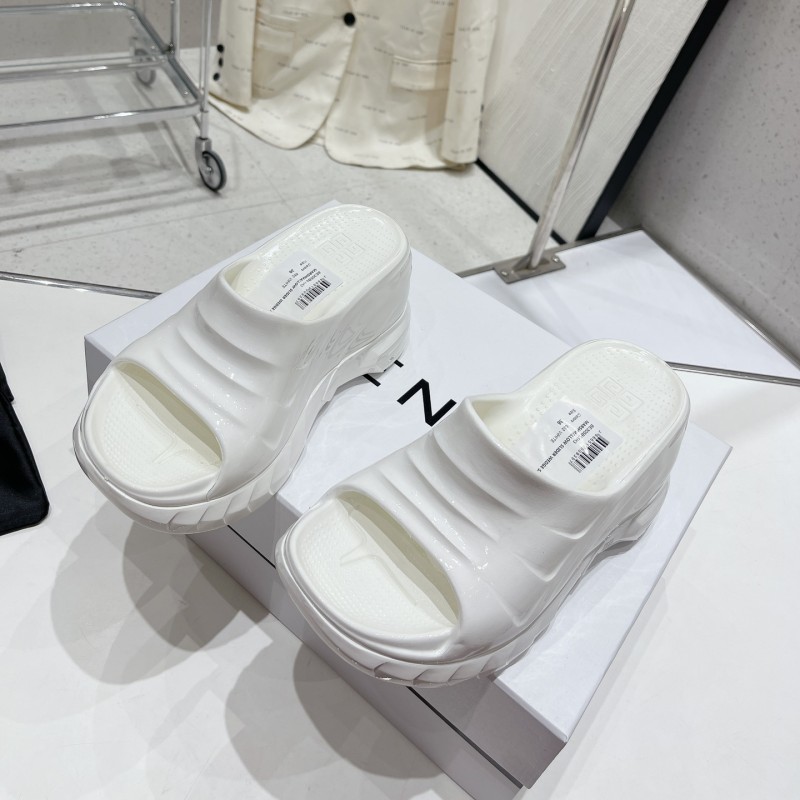 Givenchy Marchmallow Slippers