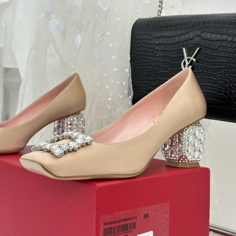 Roger Vivier Flat / Heels