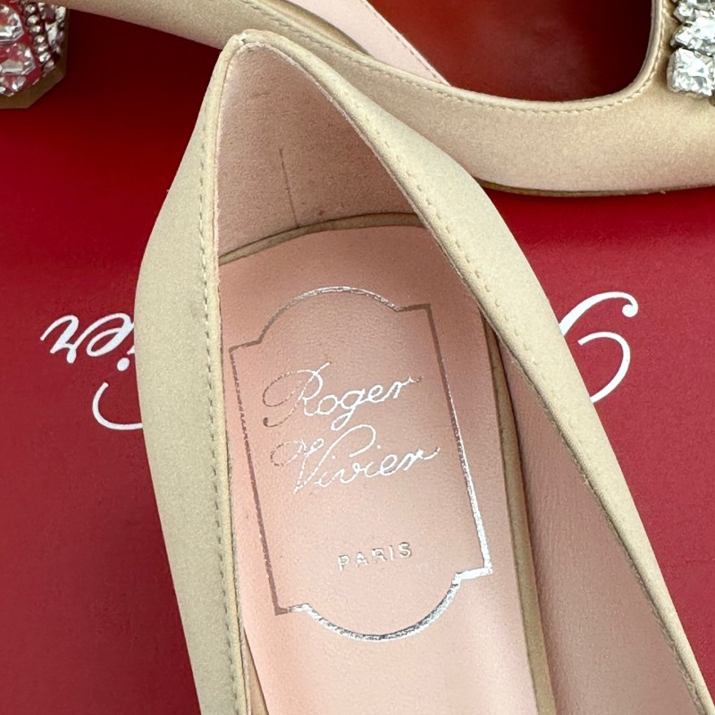 Roger Vivier Flat / Heels