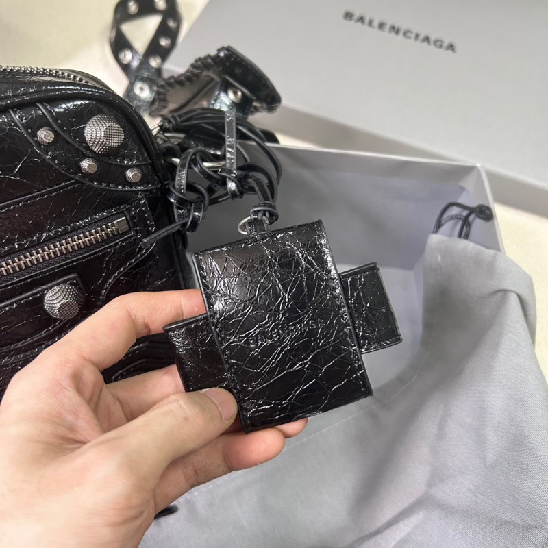 Balenciaga Le Cagole Sling Bag