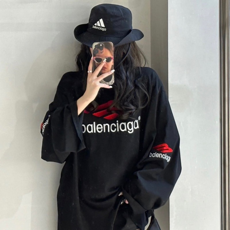 Balenciaga Unisex Long Sleeves Tee