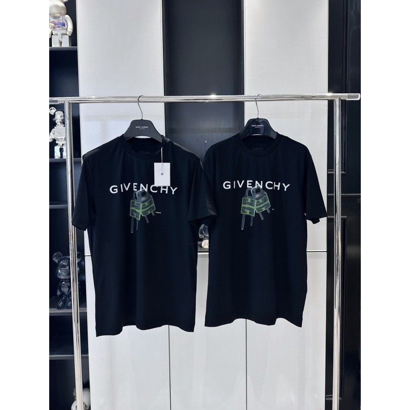 Givenchy Tee