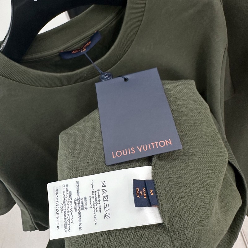 LV Tee