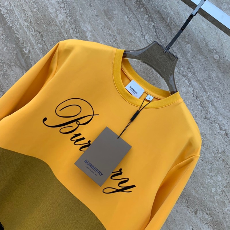 Burberry Long Sleeves Tee