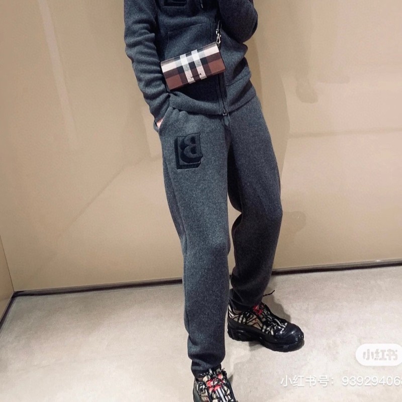 Burberry Unisex Wool Sweatpant