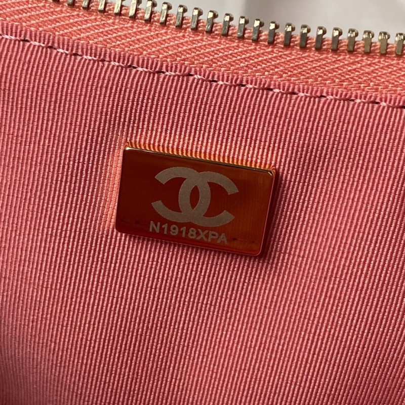 Chanel 23B Hobo