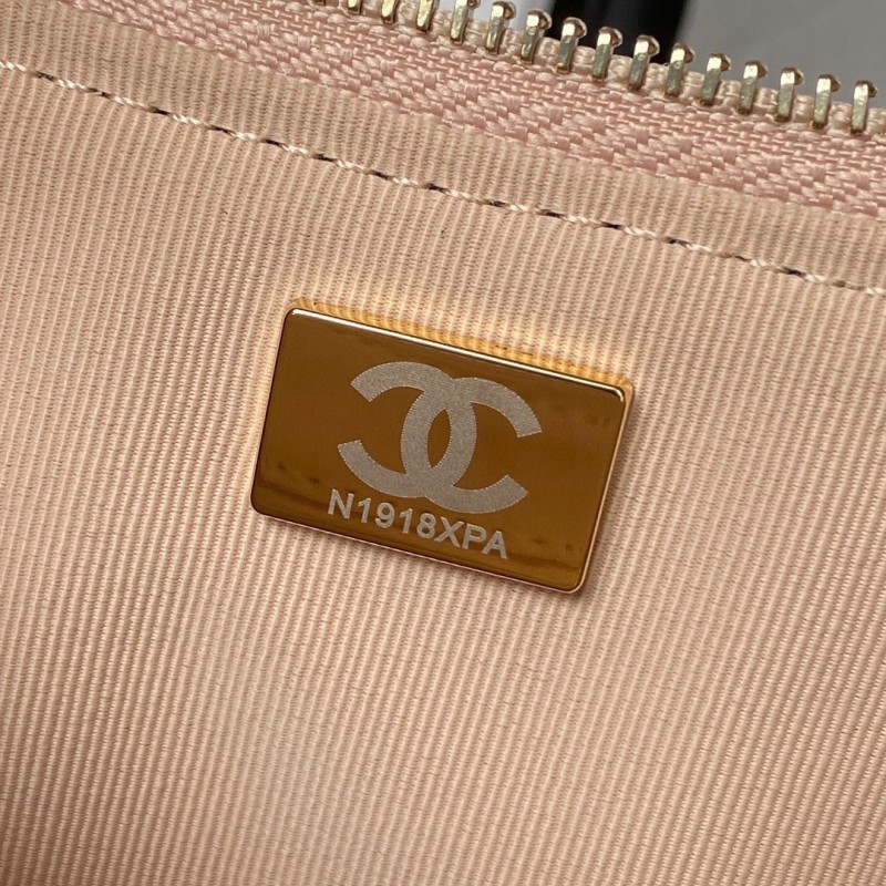 Chanel 23B Hobo