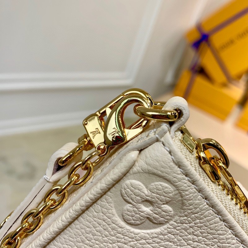 LV Easy Pouch On Strap