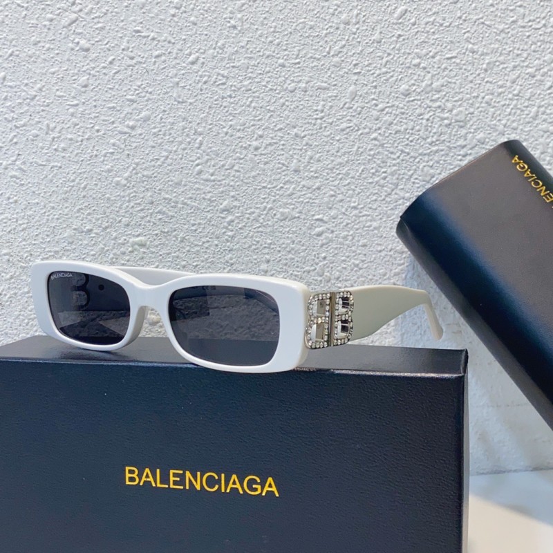 Balenciaga Unisex Sunglass (Multi Color)