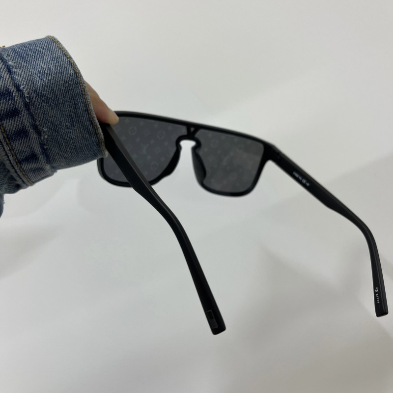 LV Unisex Sunglass (Multi Color)